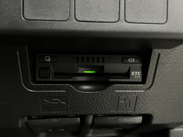 トヨタ ルーミー １．０ カスタム Ｇ－Ｔ H30年 (近畿) 99