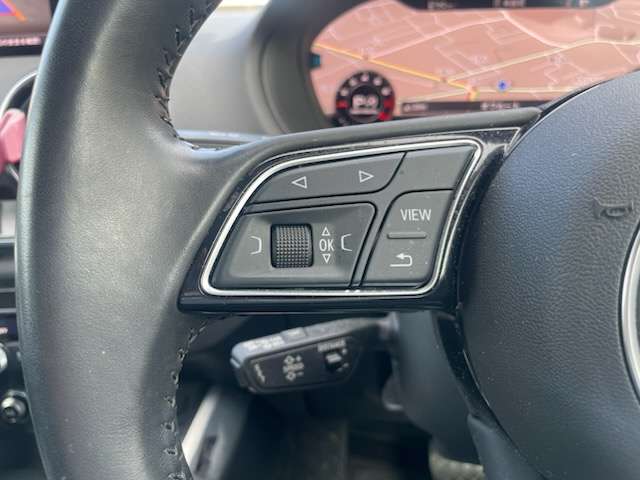 アウディ Ｑ２ ３０　ＴＦＳＩ　スポーツ H30年 (近畿) 99