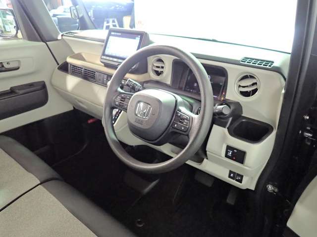 ホンダ Ｎ　ＢＯＸ ６６０ R5年 (近畿) 99