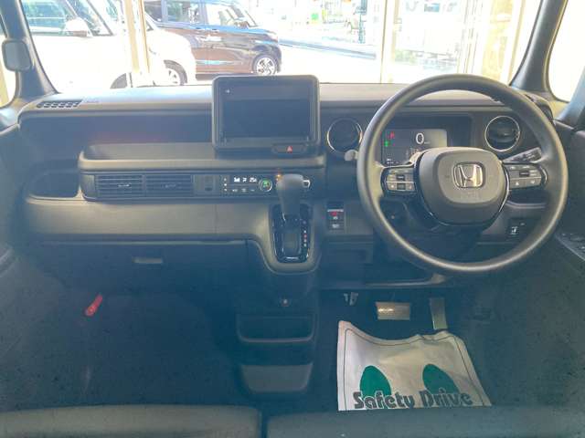 ホンダ Ｎ　ＢＯＸ カスタム ６６０ R8年 (四国) 99