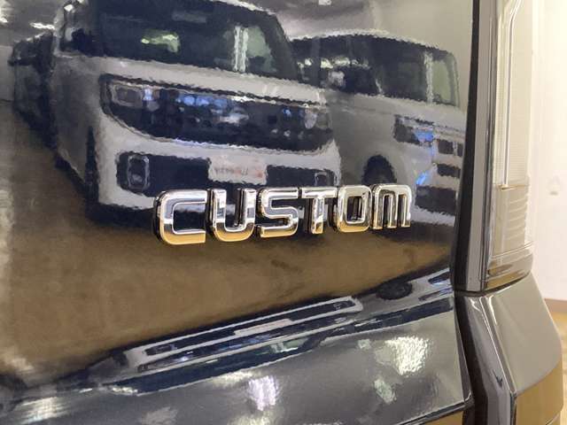 ホンダ Ｎ　ＢＯＸ カスタム ６６０ R8年 (四国) 99