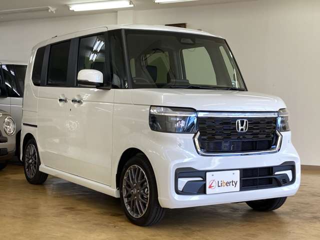 ホンダ Ｎ　ＢＯＸ カスタム ６６０ ターボ R8年 (四国) 99
