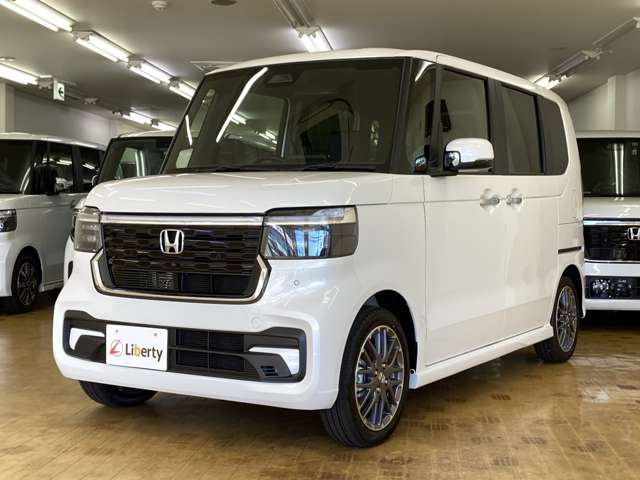 ホンダ Ｎ　ＢＯＸ カスタム ６６０ ターボ R8年 (四国) 99