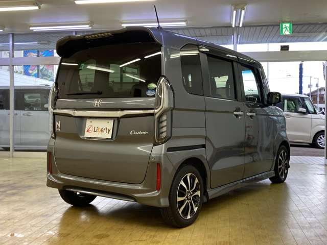 ホンダ Ｎ　ＢＯＸ カスタム ６６０ Ｇ Ｌ ホンダセンシング R2年 (四国) 99