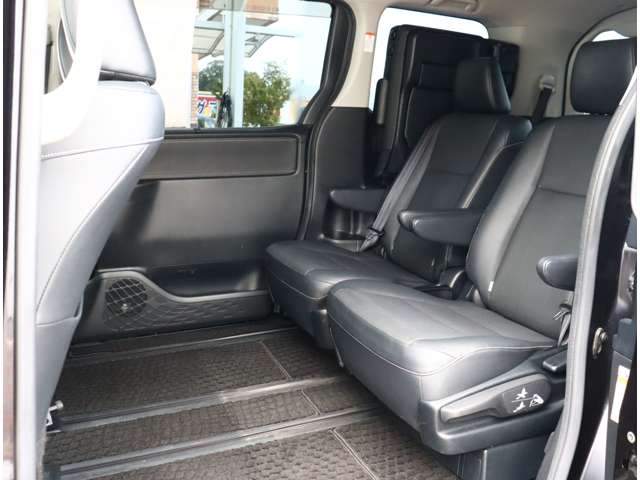 トヨタ エスクァイア ２．０ ＧＩ H28年 (関東) 99