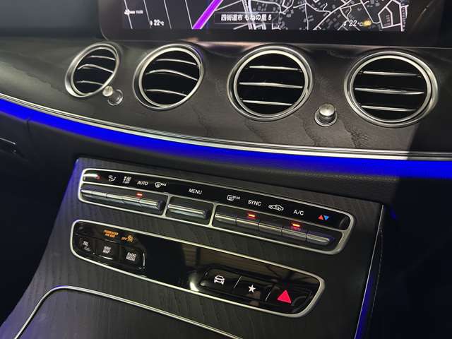 メルセデスベンツ Ｅクラスワゴン Ｅ２２０Ｄ スポーツ ディーゼルターボ R3年 (関東) 99