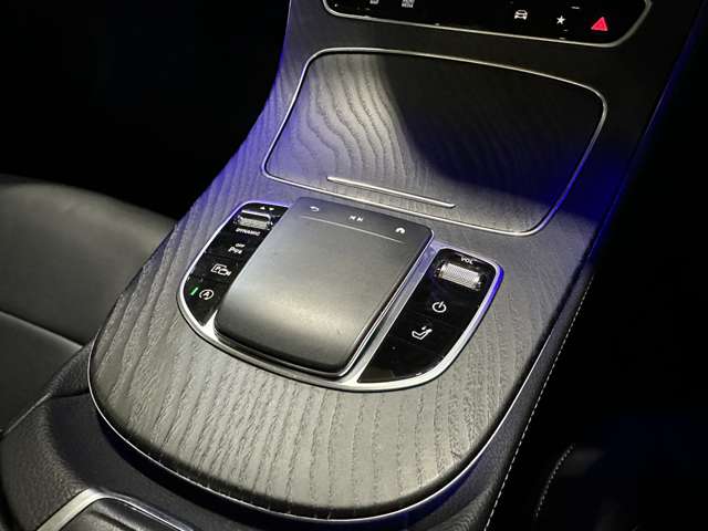 メルセデスベンツ Ｅクラスワゴン Ｅ２２０Ｄ スポーツ ディーゼルターボ R3年 (関東) 99