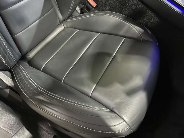 メルセデスベンツ Ｅクラスワゴン Ｅ２２０Ｄ スポーツ ディーゼルターボ R3年 (関東) 99