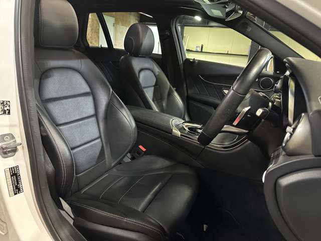 メルセデスベンツ Ｃクラスワゴン Ｃ２２０Ｄ アバンギャルド ＡＭＧライン ディーゼルターボ R1年 (関東) 99