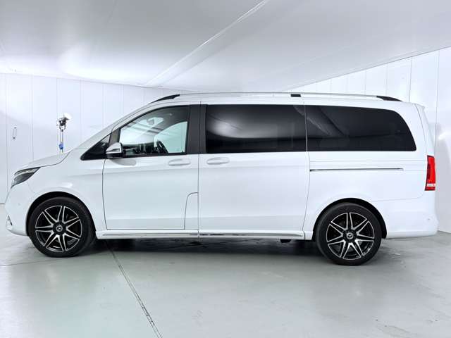 メルセデスベンツ Ｖクラス Ｖ２２０ Ｄ エクスクルーシブ ロング プラチナスイート ディーゼルターボ R5年 (関東) 99