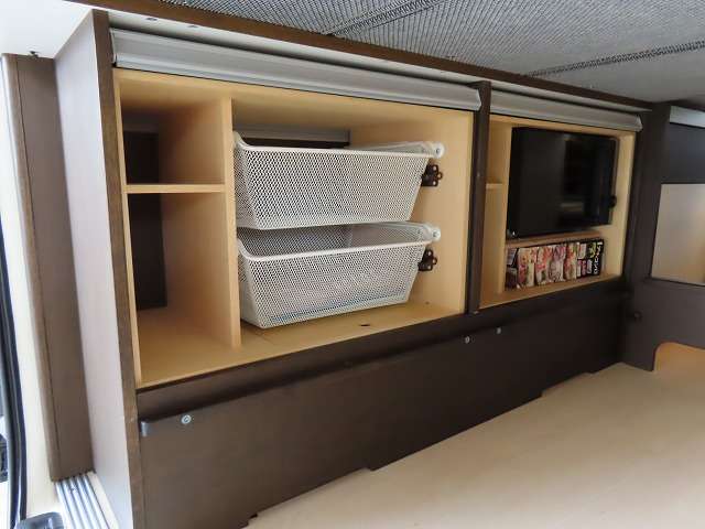 トヨタ ハイエースバン キャンピングカー R3年 (関東) 99