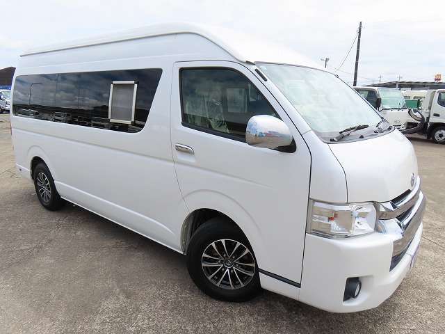 トヨタ ハイエースバン キャンピングカー H29年 (関東) 99