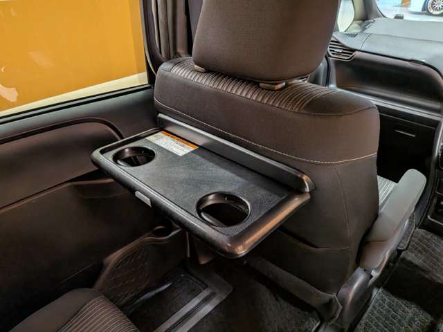 トヨタ ヴォクシー ２．０ ＺＳ H29年 (関東) 99