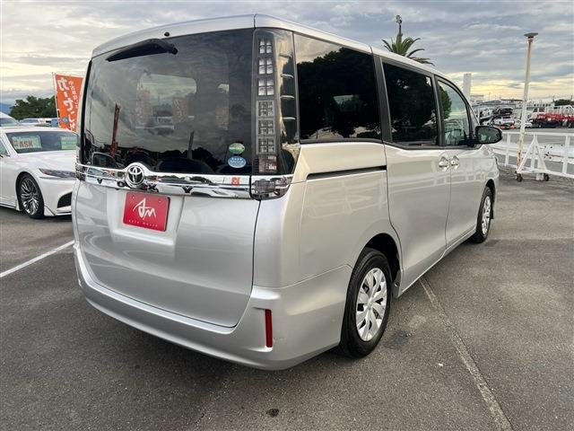 トヨタ ヴォクシー ２．０ Ｘ H28年 (九州・沖縄) 99
