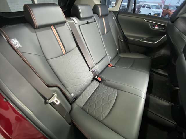 トヨタ ＲＡＶ４ ２．０ アドベンチャー ４ＷＤ R2年 (九州・沖縄) 99