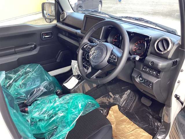 スズキ ジムニー　ノマド １．５ ＦＣ ４ＷＤ R7年 (近畿) 99