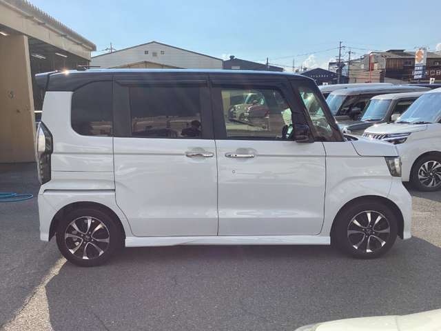 ホンダ Ｎ　ＢＯＸ カスタム ６６０ Ｇ Ｌ ホンダセンシング R1年 (近畿) 99