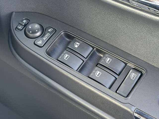 ダイハツ タント ６６０ カスタム Ｘ R7年 (東海) 99