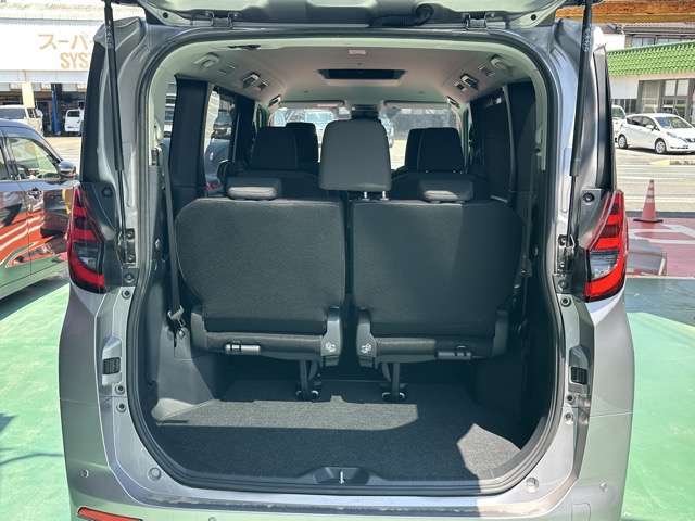 トヨタ ノア ２．０ Ｘ ４ＷＤ R4年 (東海) 99