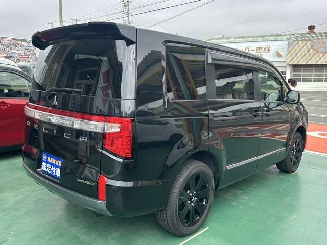 三菱 デリカ　Ｄ：５ ２．２ シャモニー 電動サイドステップ装着車 ディーゼルターボ ４ＷＤ R7年 (東海) 99