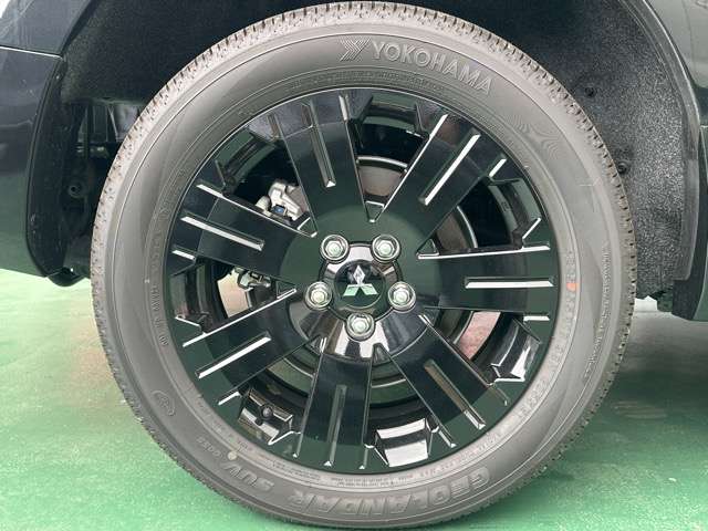 三菱 デリカ　Ｄ：５ ２．２ シャモニー 電動サイドステップ装着車 ディーゼルターボ ４ＷＤ R7年 (東海) 99