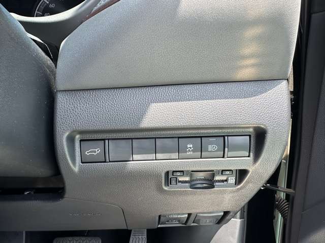 トヨタ ハリアー ２．０ Ｇ R5年 (東海) 99