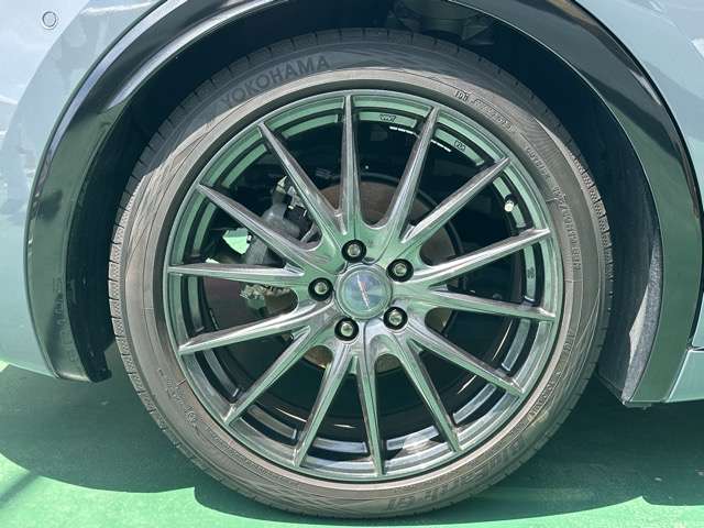 トヨタ プリウスＰＨＶ ２．０ プラグインハイブリッド Ｚ R5年 (東海) 99