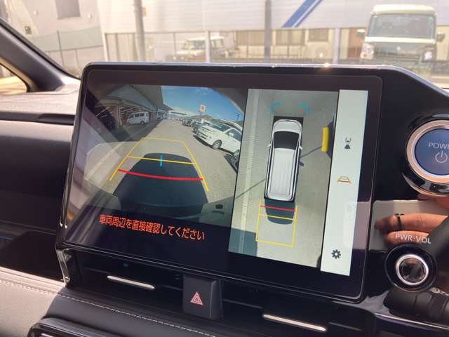 トヨタ ノア １．８ ハイブリッド Ｚ Ｅ－ＦＯＵＲ ４ＷＤ R5年 (関東) 99