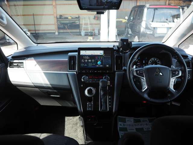 三菱 デリカ　Ｄ：５ ２．２ Ｇ ディーゼルターボ ４ＷＤ R1年 (甲信越・北陸) 99