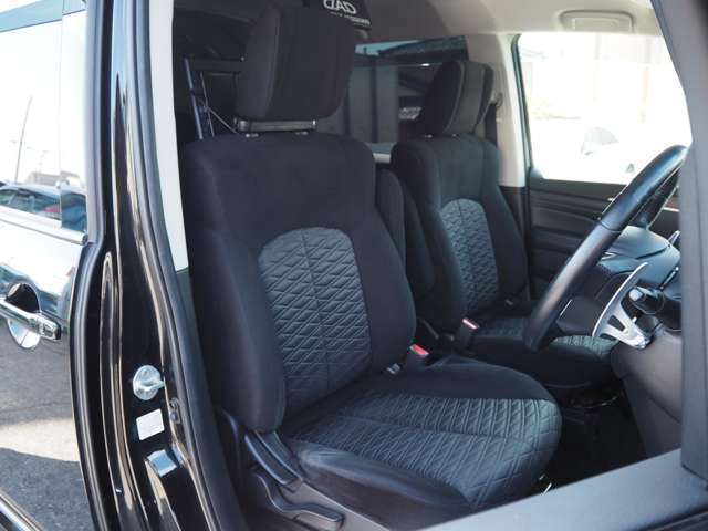 三菱 デリカ　Ｄ：５ ２．２ Ｇ ディーゼルターボ ４ＷＤ R1年 (甲信越・北陸) 99
