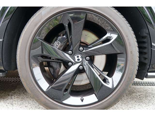 ベントレー ベンテイガ ６．０ ４ＷＤ H30年 (関東) 99