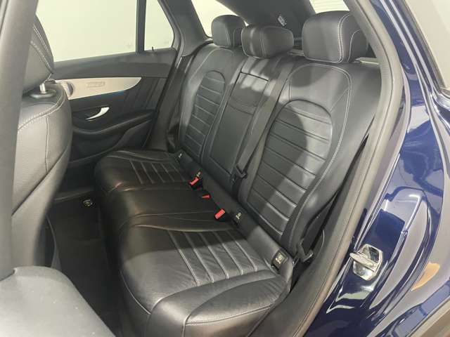 メルセデスベンツ ＧＬＣクラス ２２０ Ｄ ４マチック スポーツ （本革仕様） ディーゼルターボ ４ＷＤ R1年 (関東) 99