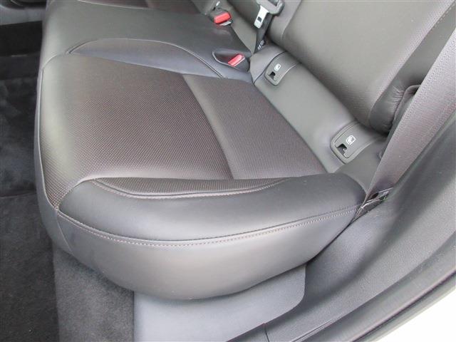 マツダ ＭＡＺＤＡ３　ファストバック ２．０ ２０Ｓ Ｌパッケージ R1年 (関東) 99