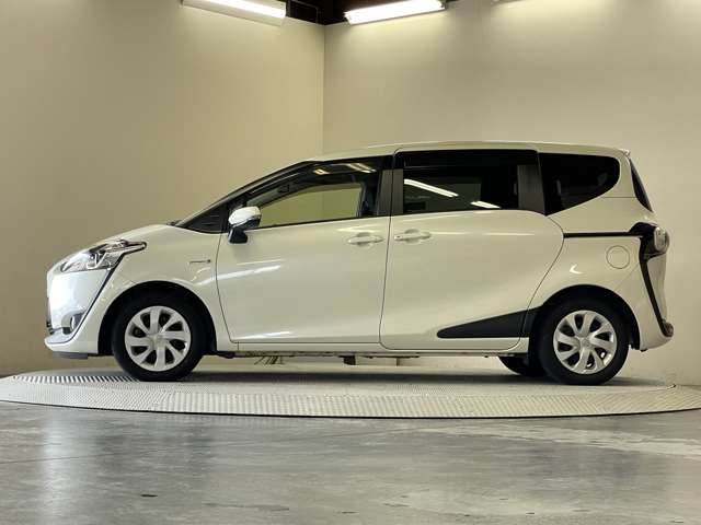 トヨタ シエンタ　ハイブリッド ハイブリッド １．５ Ｇ H29年 (甲信越・北陸) 99