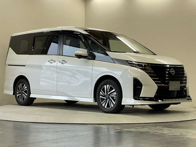 日産 セレナ １．４ Ｅ－ＰＯＷＥＲ ルキシオン R5年 (甲信越・北陸) 99
