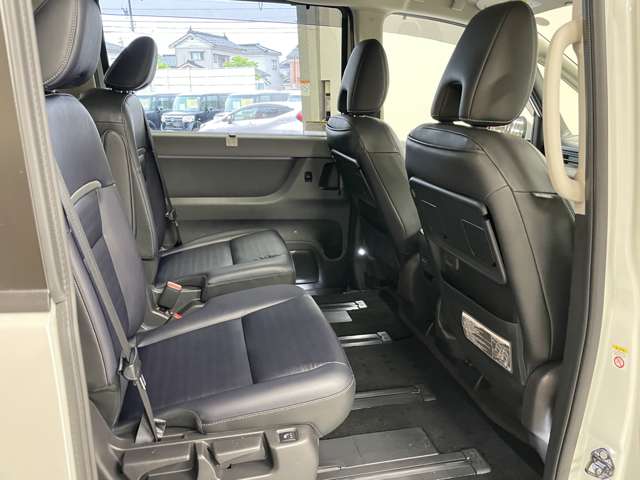 日産 セレナ １．４ Ｅ－ＰＯＷＥＲ ルキシオン R5年 (甲信越・北陸) 99