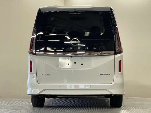日産 セレナ １．４ Ｅ－ＰＯＷＥＲ ルキシオン R5年 (甲信越・北陸) 99