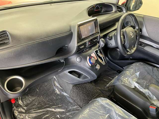トヨタ シエンタ １．５ ファンベース Ｇ セーフティ エディション R2年 (甲信越・北陸) 99