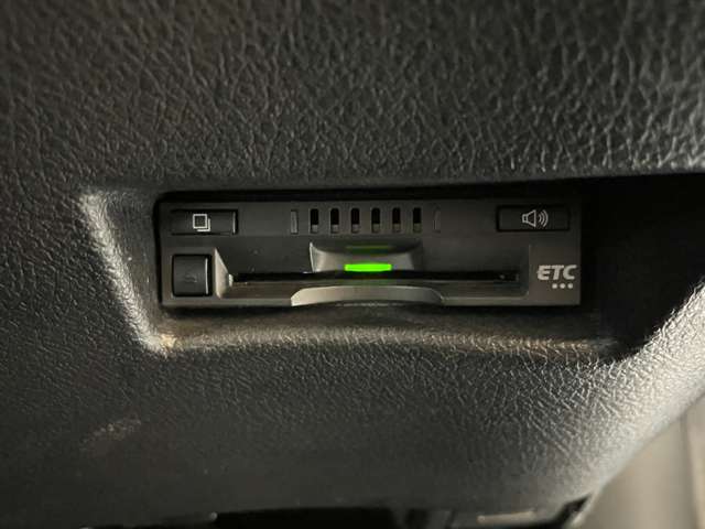 トヨタ シエンタ　ハイブリッド ハイブリッド １．５ Ｇ クエロ R2年 (甲信越・北陸) 99