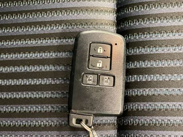 トヨタ ヴォクシー ２．０ ＺＳ H26年 (甲信越・北陸) 99