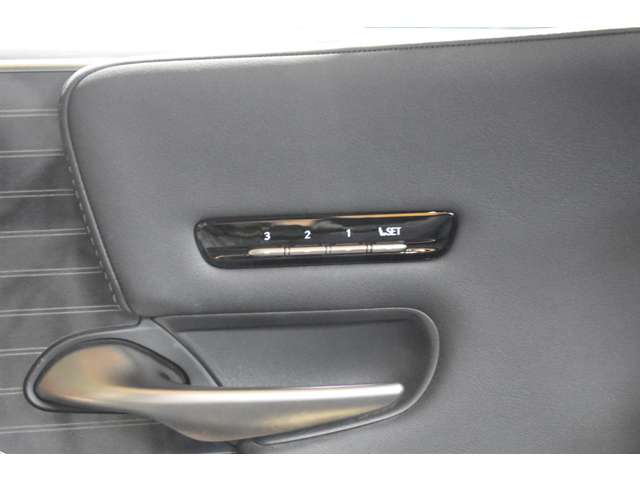 レクサス ＬＳ５００ｈ Ｉパッケージ H30年 (近畿) 99