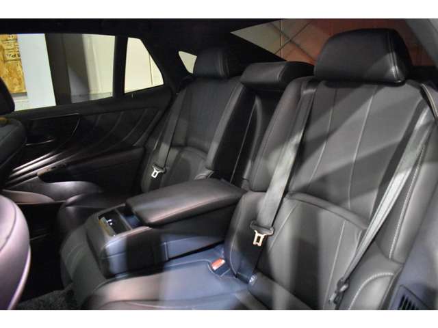 レクサス ＬＳ５００ｈ Ｉパッケージ H30年 (近畿) 99