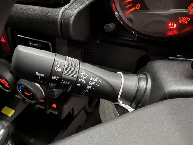 スズキ ジムニー　ノマド １．５ ＦＣ ４ＷＤ R8年 (近畿) 99