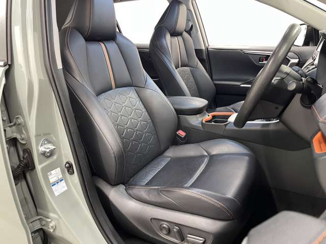 トヨタ ＲＡＶ４ ２．０ アドベンチャー ４ＷＤ R1年 (近畿) 99