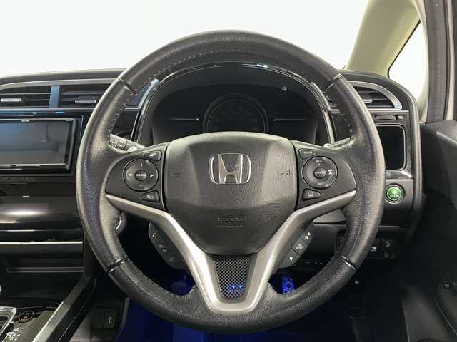 ホンダ シャトル １．５ ハイブリッド Ｘ ホンダセンシング H29年 (近畿) 99