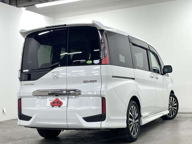 ホンダ ステップワゴン １．５ スパーダ クールスピリット ホンダ センシング H29年 (近畿) 99