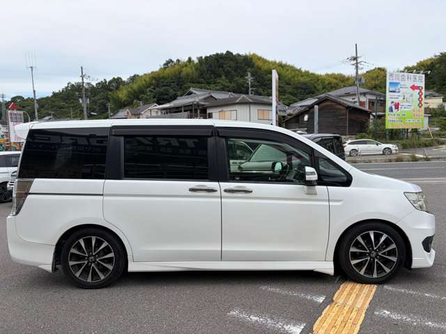 ホンダ ステップワゴン　スパーダ ２．０ スパーダ Ｚ クールスピリット H25年 (近畿) 99