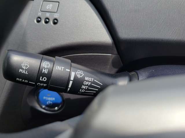 トヨタ プリウス １．８ Ｓ ツーリングセレクション H25年 (中国) 99