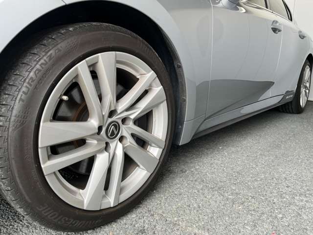 レクサス ＩＳ３００ｈ ３００Ｈ Ｆスポーツ ４ＷＤ R4年 (東北) 99