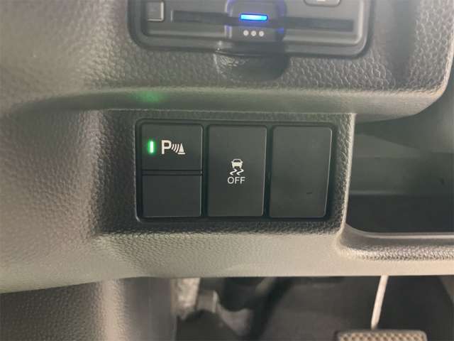 ホンダ Ｎ　ＢＯＸ カスタム ６６０ Ｌ R5年 (近畿) 99